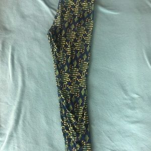 LuLaRoe Crazy Snake Leggings